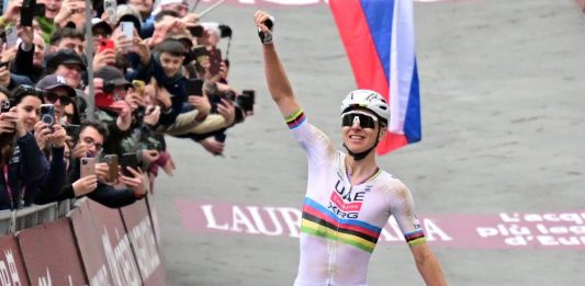 Strade Bianche, poker di Pogacar: nessuno come lui