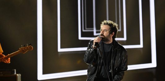 Tommaso Paradiso annuncia nuovi appuntamenti estivi: ecco il calendario con tutte le date