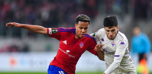 La Fiorentina vince 2-1 casa del Rakow e vola ai quarti di Conference League