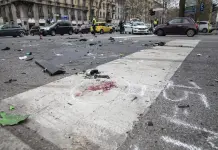 Schianto auto-moto a Milano, morti due ventenni