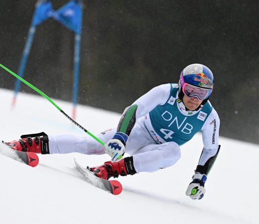 Sci alpino, Braathen vince le finali e si prende la Coppa di gigante. Indietro Vinatzer e Franzoni
