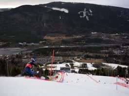 Sci alpino, Shiffrin domina lo slalom di Hafjell. Trocker chiude al nono posto