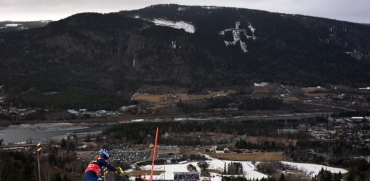 Sci alpino, Shiffrin domina lo slalom di Hafjell. Trocker chiude al nono posto