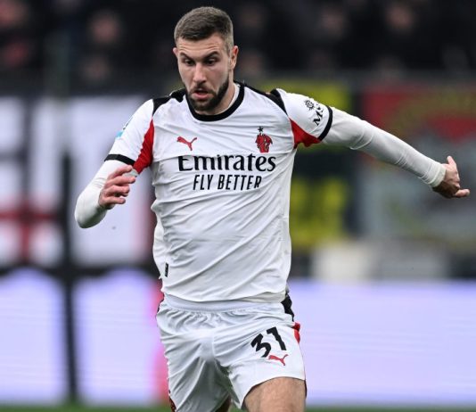 Pavlovic e Leao nel recupero, il Milan vince 2-0 in casa della Cremonese