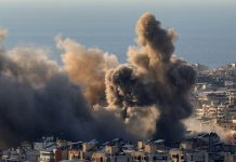 Trump “Non escludo l’invio di soldati in Iran, andremo avanti finché necessario”. Missili contro centri intelligence Usa