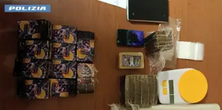 Sequestrati 2 kg di droga in una base di stoccaggio a Roma, 3 arresti