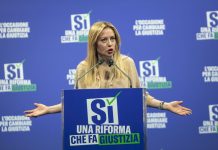 Referendum, Meloni “Riforma per i cittadini, è un’occasione straordinaria”. “Nessuna possibilità che mi dimetta” / Video