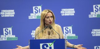 Referendum, Meloni “Riforma per i cittadini, è un’occasione straordinaria”. “Nessuna possibilità che mi dimetta” / Video