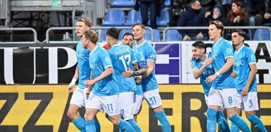 Il Napoli passa 0-1 a Cagliari, decisivo un gol di McTominay