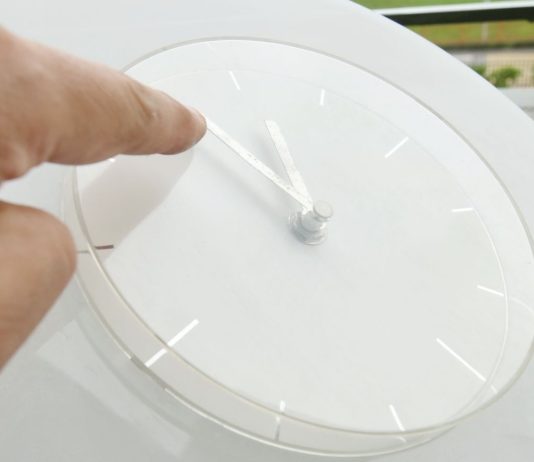 Terna, circa 80 milioni di risparmi per il sistema elettrico nazionale con il ritorno all’ora legale