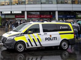 Esplosione a Oslo, danneggiato l’ingresso dell’ambasciata degli Stati Uniti