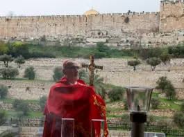 Patriarcato di Gerusalemme “Impedito al Cardinale Pizzaballa l’ingresso al Santo Sepolcro”. Meloni “Solidarietà dal Governo”, Tajani “Inaccettabile”