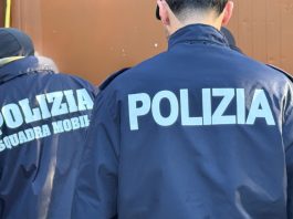 Adescavano su app di incontri e rapinavano le vittime, tre arresti a Roma