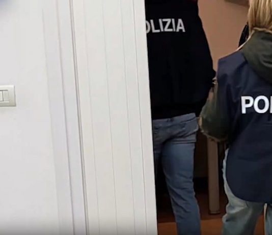 Favoreggiamento dell’immigrazione clandestina, 18 arresti tra Napoli e Caserta