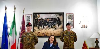 Rauti in visita alla Brigata Bersaglieri “Garibaldi” dell’Esercito: “In patria e all’estero siete prontezza operativa”