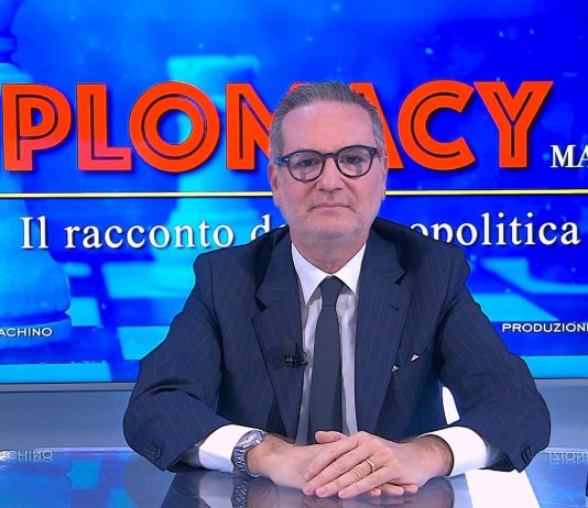 روفينيتي: محاولة تغيير النظام في إيران فشلت والتدخل البري خيار مطروح