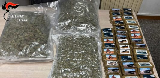 Inseguimento sulla Statale 417, arrestato 36enne con 7,5 kg di droga / Video