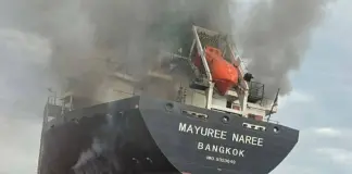 Navi colpite nello Stretto di Hormuz, l’Iran “Non consentiremo l’esportazione di nemmeno un litro di petrolio”. Attacchi incrociati tra Israele e Hezbollah