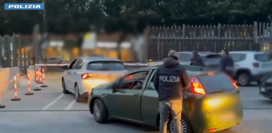 Catania, arrestato un 47enne esponente anarchico: deve scontare 4 anni e 5 mesi / Video