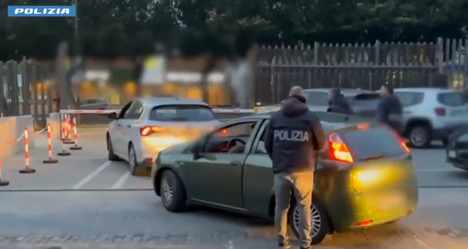 Catania, arrestato un 47enne esponente anarchico: deve scontare 4 anni e 5 mesi / Video