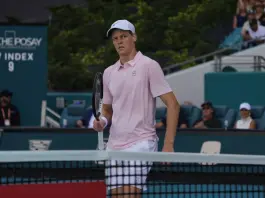 Debutto con vittoria per Sinner a Miami, Dzumhur sconfitto in due set