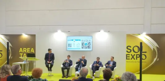 Olio d’oliva, da SOL Expo appello a “estendere modello italiano dei controlli a importi extra-Ue”
