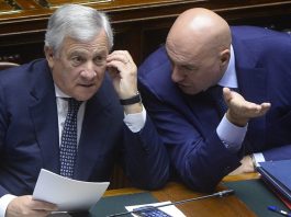 Iran, informativa urgente di Tajani e Crosetto “Sicurezza dei connazionali la nostra priorità. La linea politica italiana è quella dell’Ue” / Video