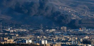 Gli Usa colpiscono 90 obiettivi militari in Iran, Teheran attacca basi americane. Trump “Vogliono accordo ma non so se vale la pena farlo”