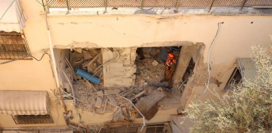 Iran, Mojtaba Khamenei ferito ma in buone condizioni. Teheran lancia un potente attacco contro Israele: “Siamo solo all’inizio”