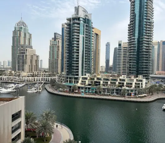 Il racconto di Chiara, palermitana a Dubai: “Qui ci sono vicini” / Video