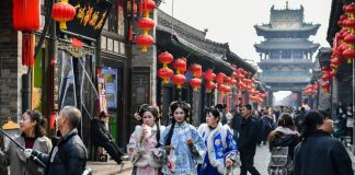 Cina: Shanxi, in corso celebrazioni per Festival delle lanterne (1)