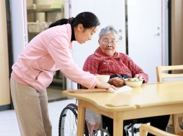 Cina: speranza di vita media sale a 79,25 anni nel 2025