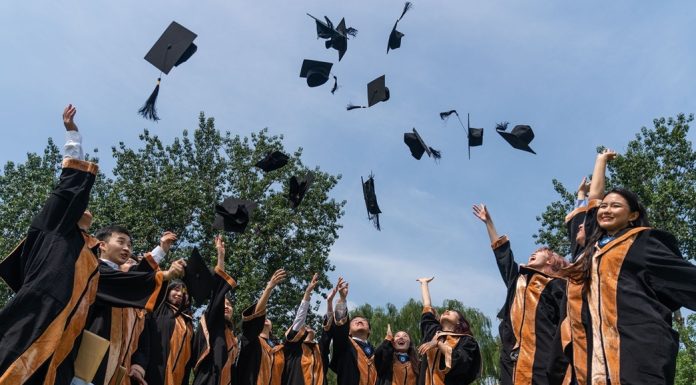 Cina: università d’eccellenza aumentano di 38.000 i posti in due anni