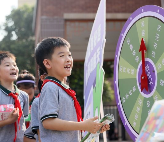 Cina: pausa di 15 minuti e 2 ore di attività fisica al giorno nell’istruzione obbligatoria