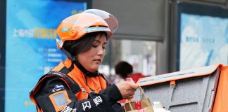 Cina: la rider Tian Dan riceve un’onorificenza nazionale grazie al suo impegno