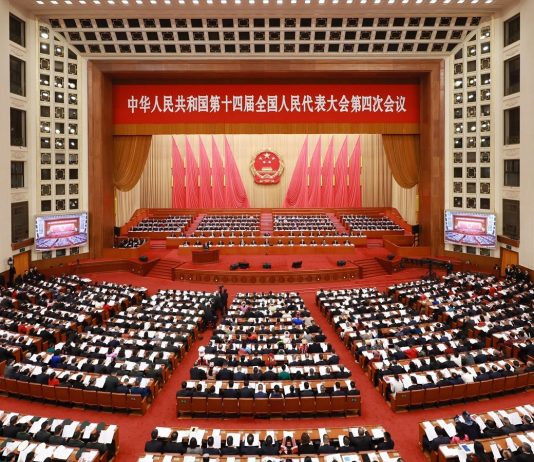 Cina mira a crescita di qualità nel 2026 e oltre, nonostante economia globale debole