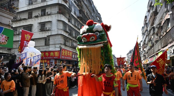 Cina: Jieyang ospita fiera del tempio Chenghuang (1)