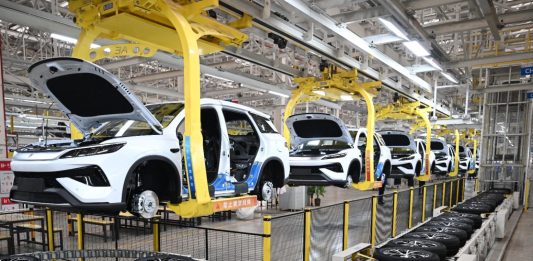 Cina: BYD entra in organizzazione internazionale per standardizzazione auto
