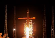 Cina: Hainan, lanciato gruppo di satelliti Internet in orbita bassa