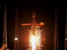 Cina: Hainan, lanciato gruppo di satelliti Internet in orbita bassa