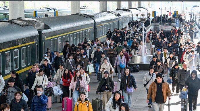 Cina: Festa primavera, stimato record di 9,4 mld spostamenti durante picco viaggi