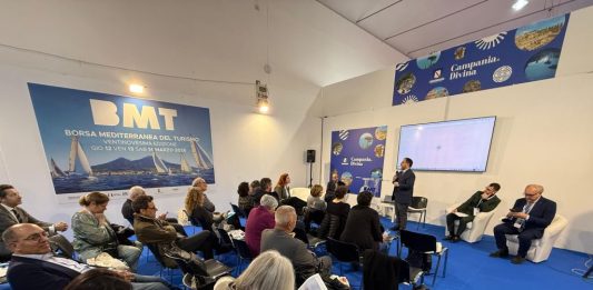 Campania, alla Borsa Mediterranea del Turismo presentato il progetto Terra-Mare per integrare i collegamenti marittimi con il trasporto pubblico