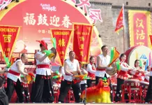 Cina: nell’antica città di Zhengding si svolge una gara nazionale di tamburi (2)