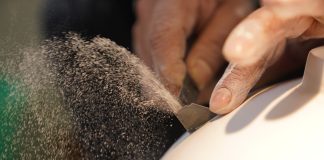 Cina: Lu Jiande erede della porcellana a guscio d’uovo di Jingdezhen (3)