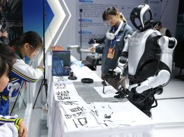 Cina: tecnologie del futuro in mostra all’Expo di Pechino (1)