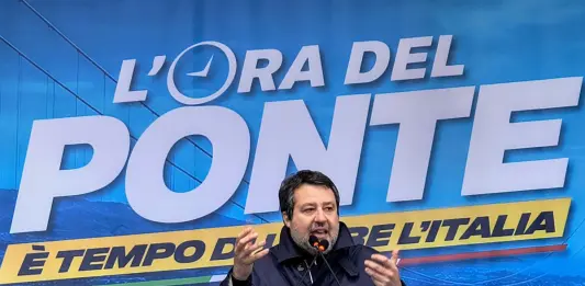 Salvini “Il Ponte sullo Stretto è un’opera strategica e un antidoto alla mafia” / Video