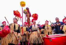 Cina: il Festival di Sama nel villaggio Dong celebra l’eroina del gruppo etnico locale (3)