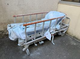 Paziente dà fuoco ad una barella, incendio al pronto soccorso dell’Ospedale Policlinico San Martino di Genova