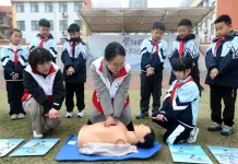 Cina celebra Giornata nazionale di educazione a sicurezza per studenti (1)