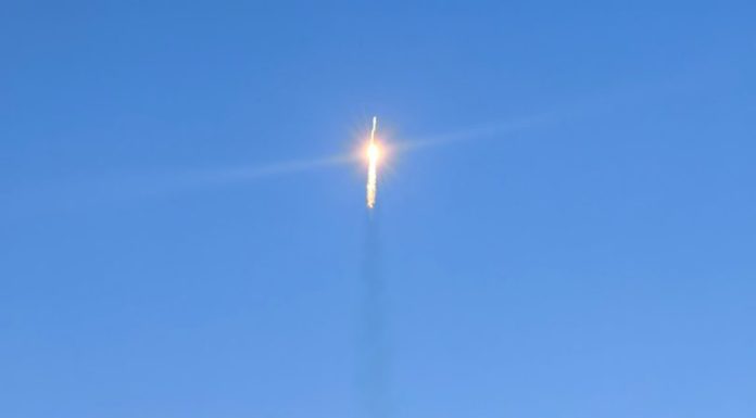 Cina: lanciati tre nuovi satelliti in orbita (1)